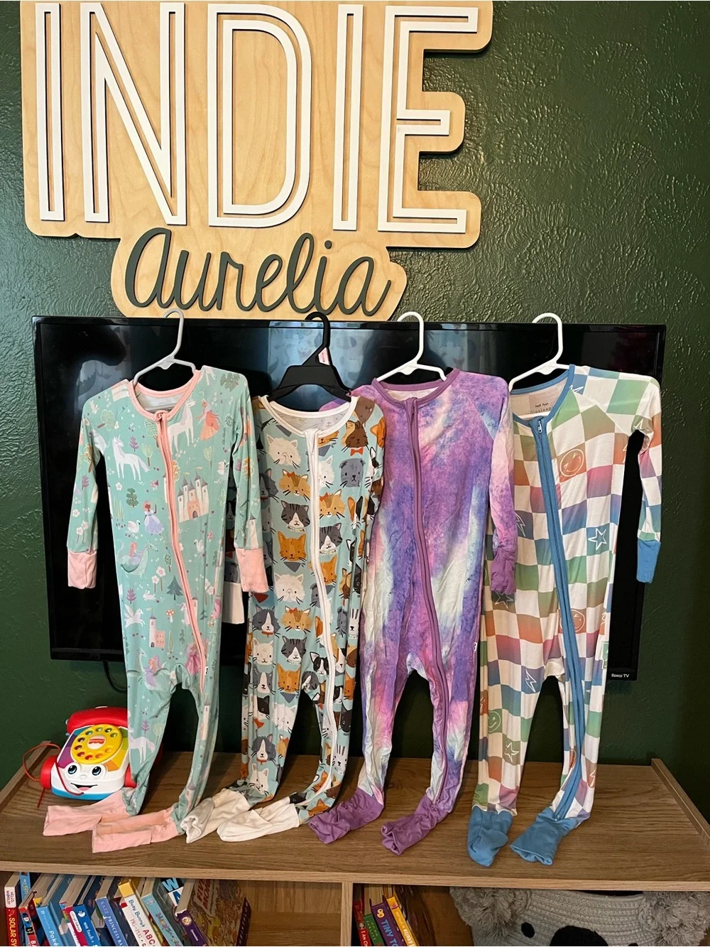Little Sleepies 2T Convertible Zipper pajamas EUC